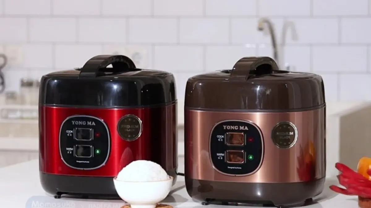 Ilustrasi rice cooker Yong Ma 2 liter. (mamasuka kitchenstore)