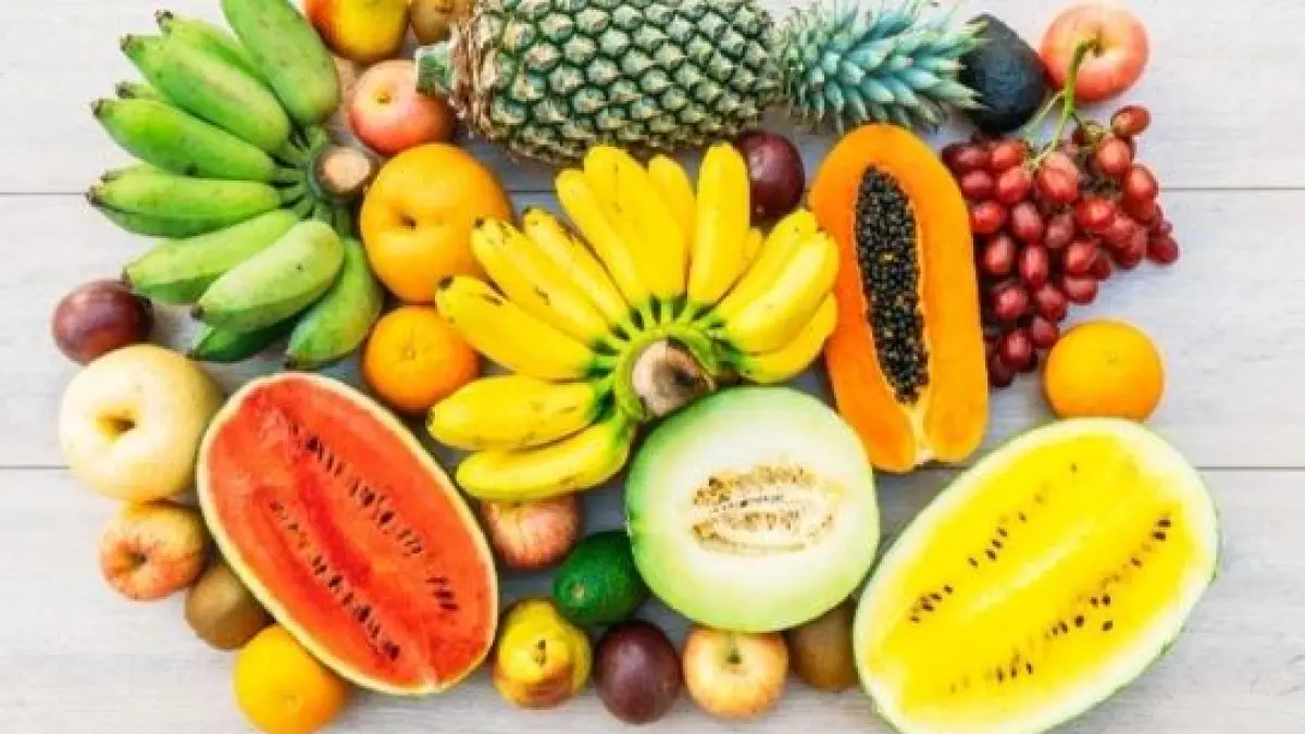 Ilustrasi buah-buahan. 