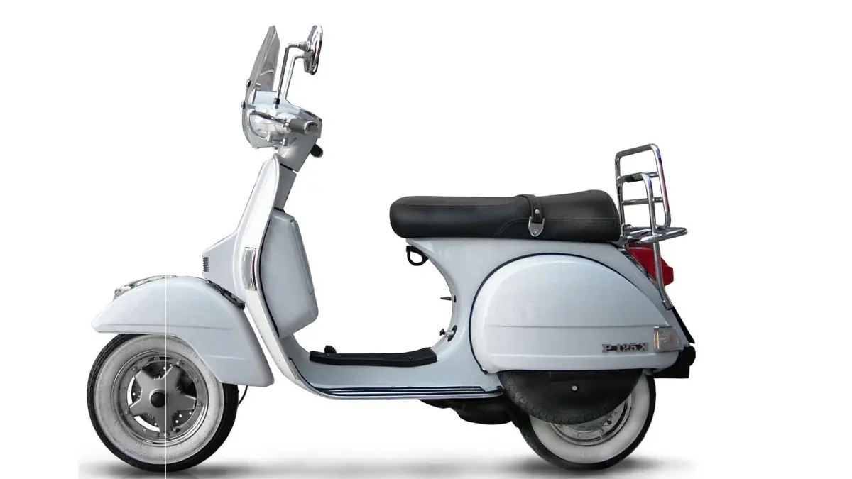 Ilustrasi Vespa PX 125. (Pinterest/annarizzinelli)
