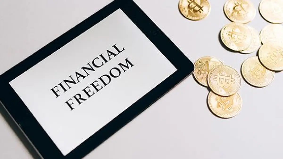 Finansial