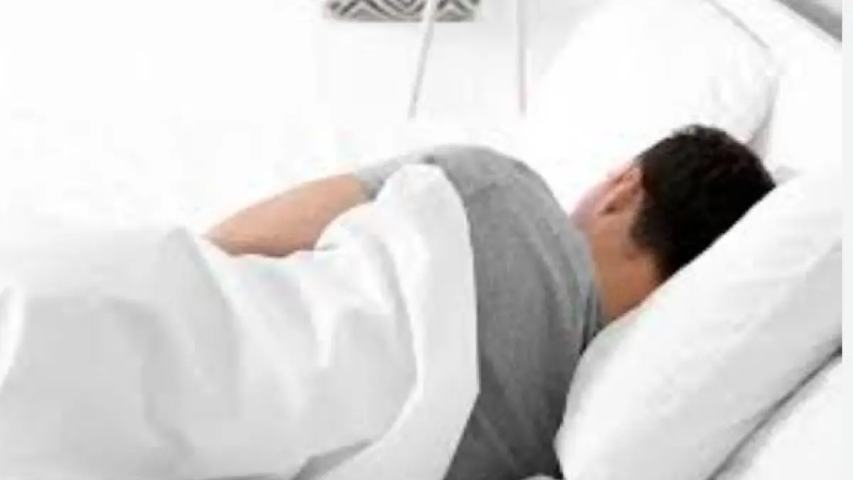 Mitos tidur miring kanan. 
