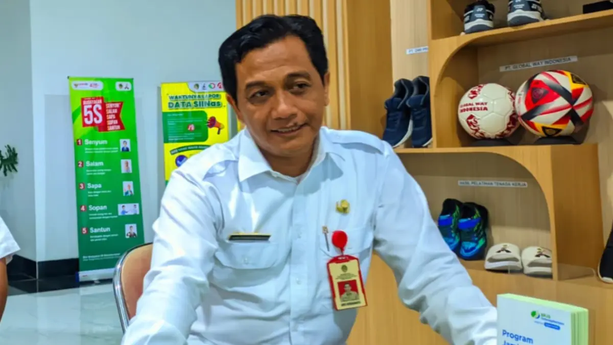 Disnakerin Kabupaten Madiun menelusuri klaim perusahaan yang menyebut seluruh ijazah eks karyawan telah dikembalikan. DOK RADAR MADIUN