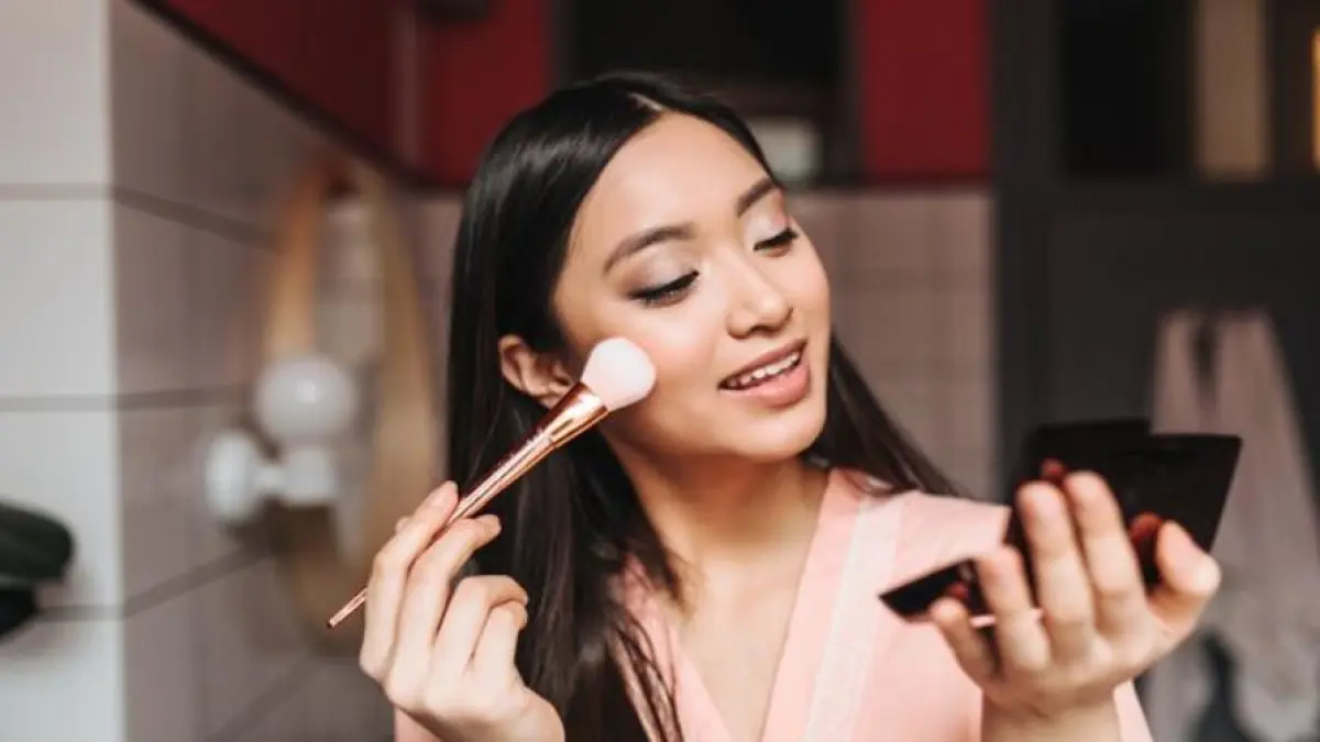 Ilustrasi rekomendasi highlighter. (freepik)
