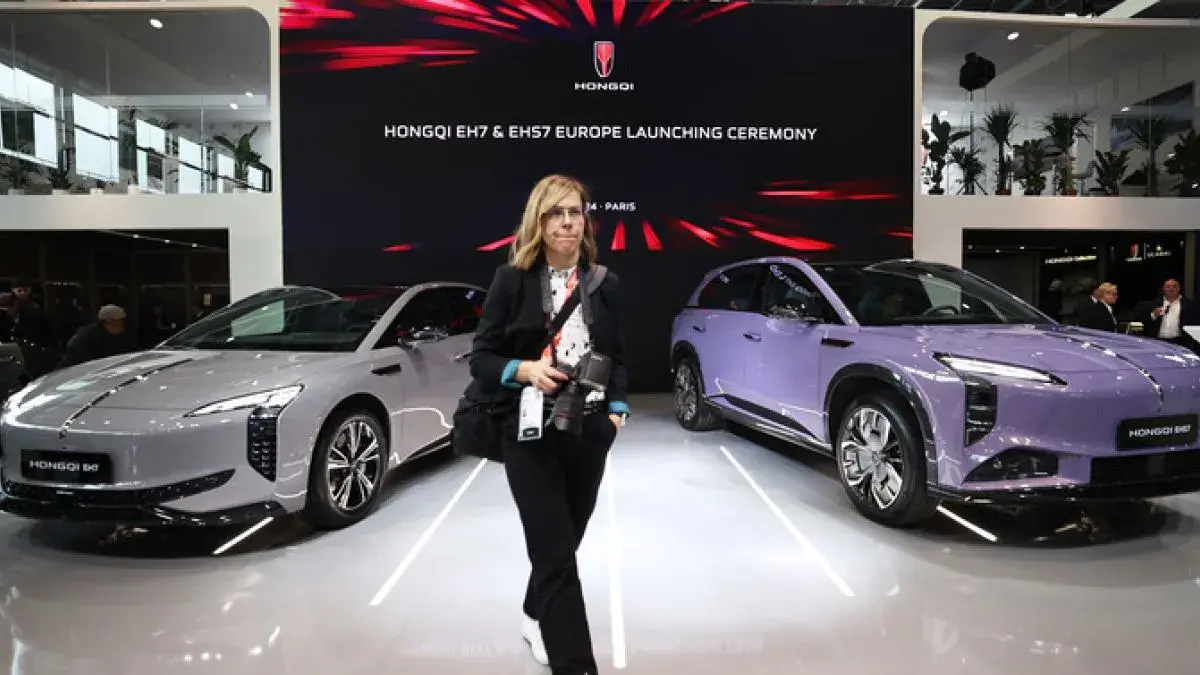 Mobil China FAW-Hongqi mejeng di Paris Motor Show 2024. (ANTARA)
