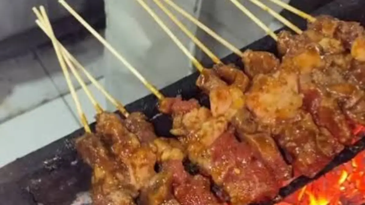 Sate Bu Ngantuk. 