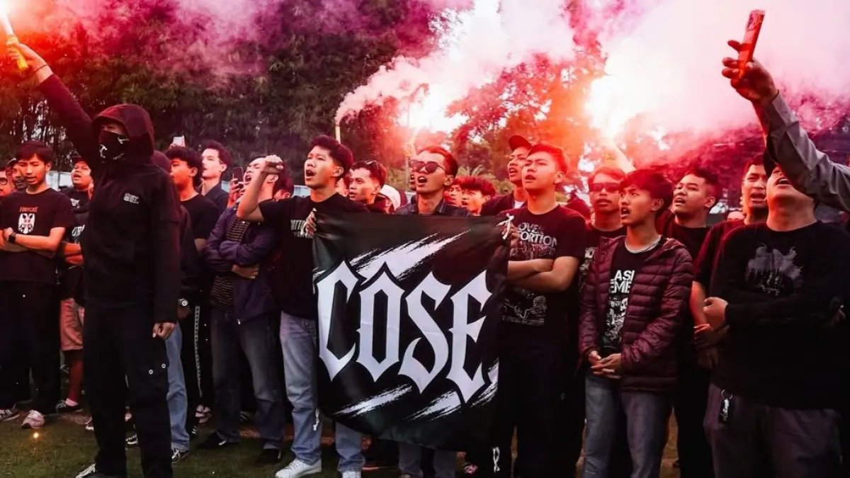 ANTUSIAS: Belasan ribu supporter PSS Sleman bakal memenuhi stadion Maguwoharjo di laga terakhir grup menghadapi PSIS Semarang hari Minggu (3/5) nanti. (IG @pssleman)