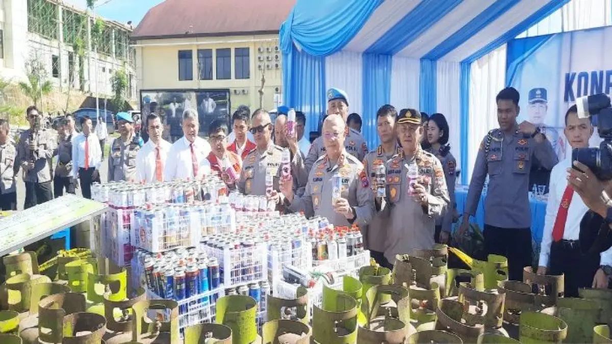 Polda Kalsel ungkap kasus BBM dan LPG Subsidi ilegal. (ANTARA)