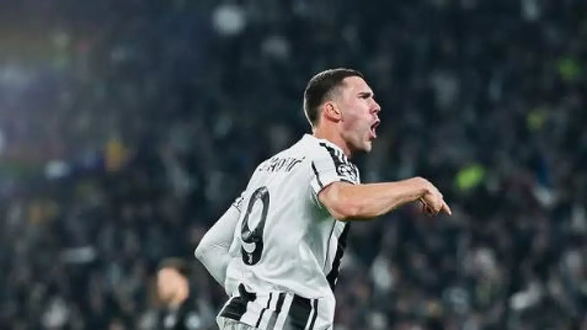 Dusan Vlahovic eksekutor tendangan bebas Juventus. (Instagram @vlahovicdusan)