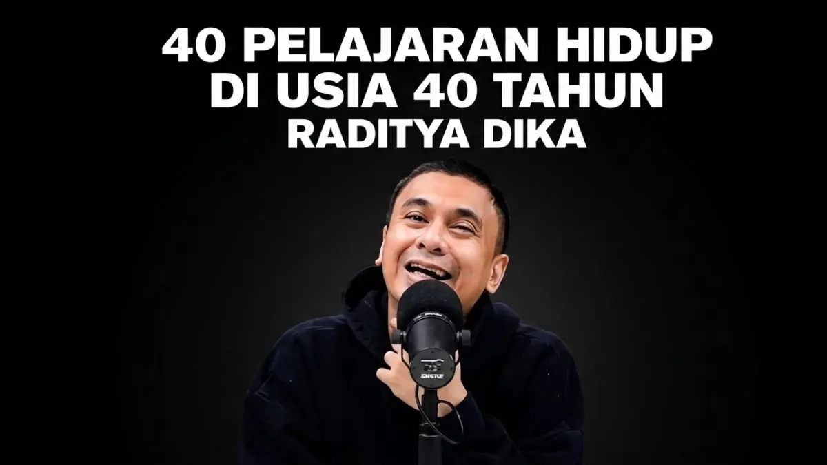 Memasuki usia 40 tahun, Raditya Dika membagikan 40 pelajaran hidup sederhana tentang bagaimana cara menikmati hidup agar lebih tenang dan bahagia.