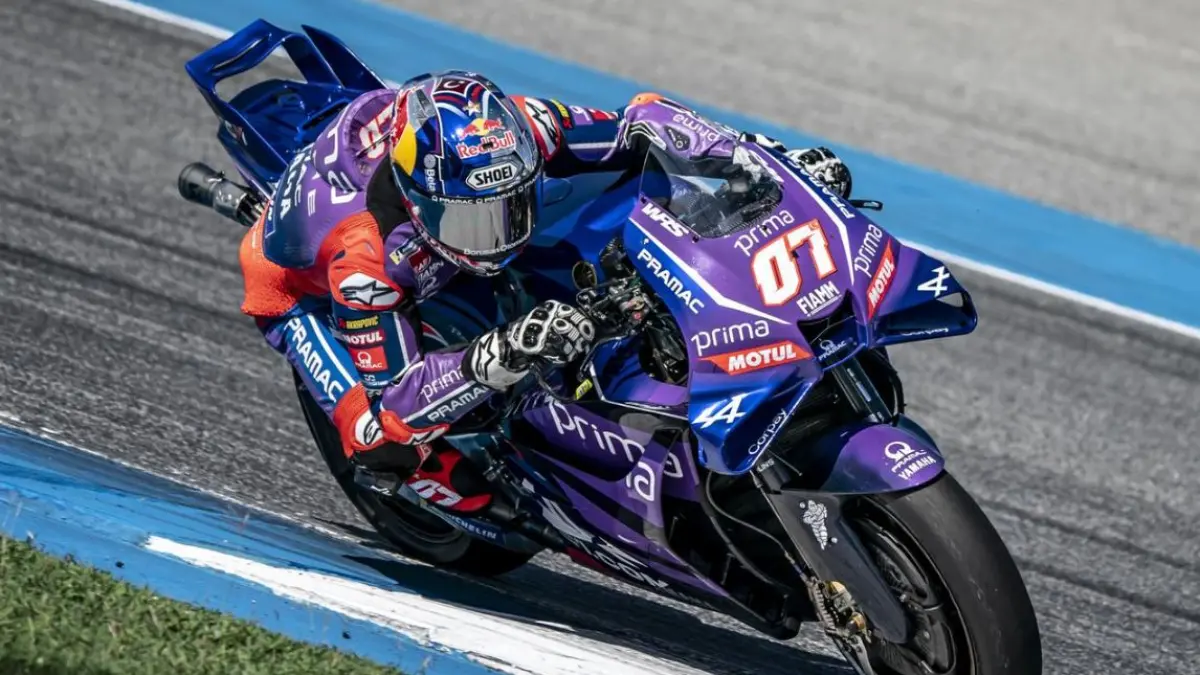 Pembalap tim Prima Pramac Yamaha Toprak Razgatlioglu beraksi di lintasan balap. (TURKIYE TODAY)