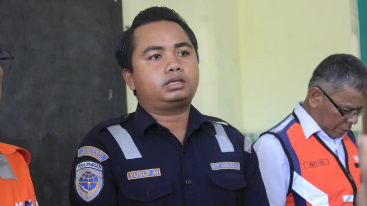 Pegawai Balai Teknik Perkeretaapian Kelas I Surabaya, Yusuf Mustofa. FOTO: AJI PUTRA/JAWA POS RADAR MAGETAN