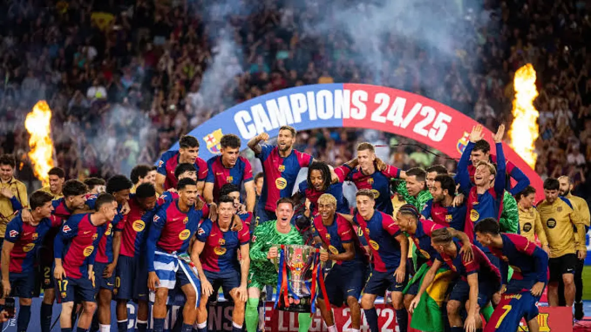 Pemain Barcelona saat merayakan gelar La Liga 2024/2025.
