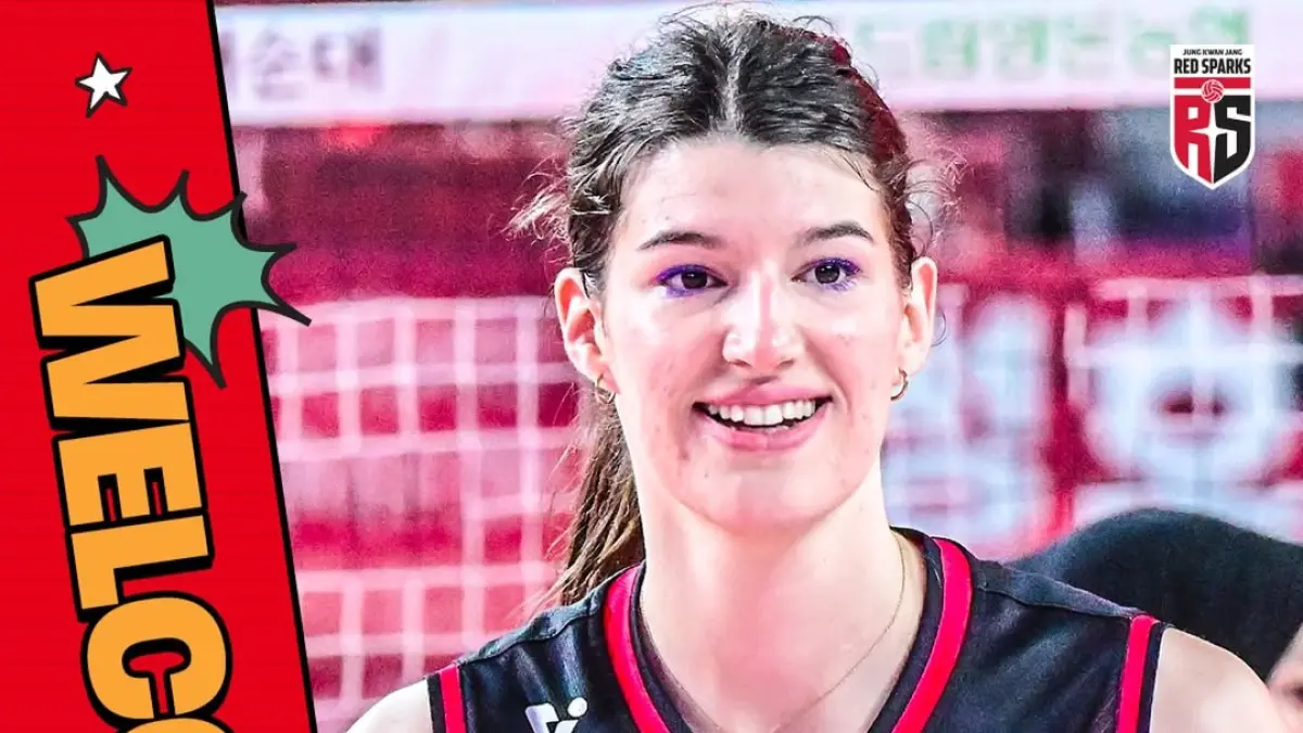 Vanja Bukilic resmi diperkenalkan Red Sparks. (Instagram)