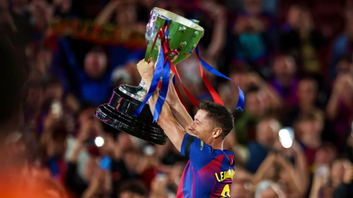 Robert Lewandowski berpisah dengan Barcelona di bursa transfer musim panas 2026. (INSTAGRAM)