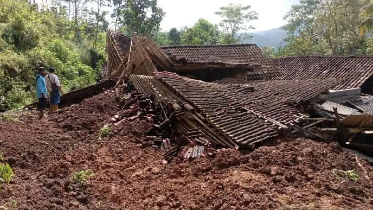 RAWAN BENCANA: Pacitan menjadi salah satu daerah dengan ancaman bencana paling kompleks di Jawa Timur. DOK JAWA POS RADAR MADIN