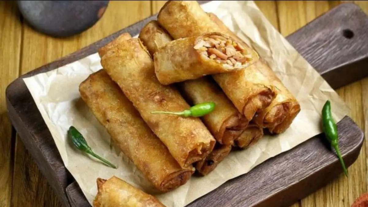 Ilustrasi resep lumpia Semarang. (Pinterest @kusriati)