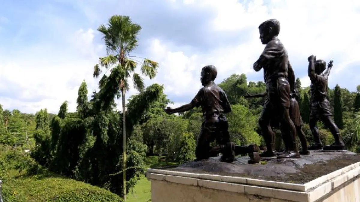 Monumen Kresek