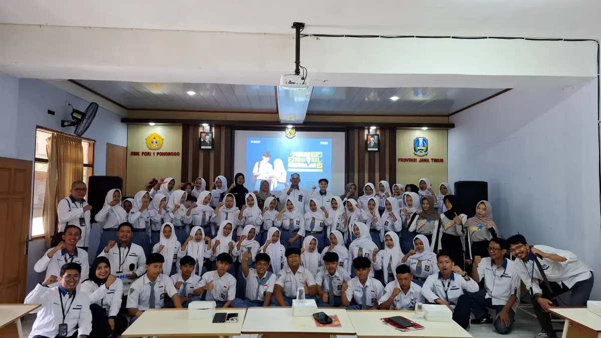 PNM melaksanakan kegiatan Literasi Kewirausahaan yang diikuti para siswa SMK PGRI 1 Ponorogo dengan penuh antusias.