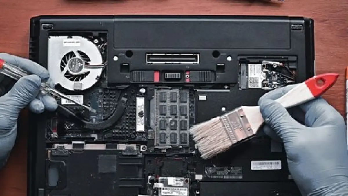 Laptop cepat panas. 