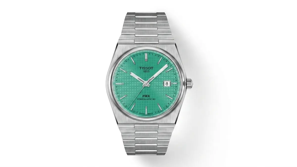 Tissot PRX, perpaduan gaya clean dan classy untuk tampilan smart casual modern.