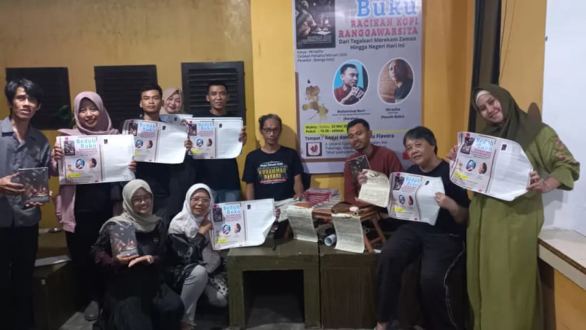 Bedah buku tentang Ranggawarsita digelar di Ponorogo, Sabtu malam (23/5).
