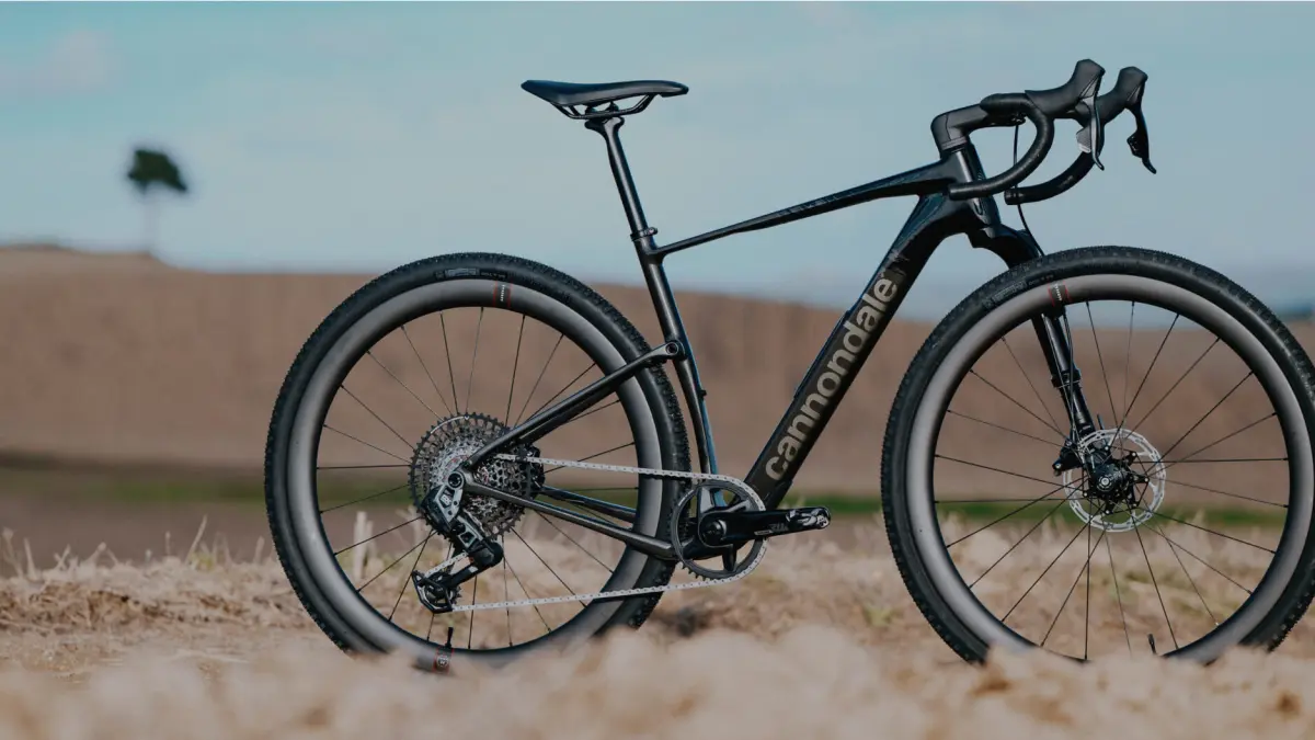 Cannondale Topstone Carbon 1 Lefty AXS mendapat apresiasi positif di kalangan penggemar sepeda gravel. (CANNONDALE)