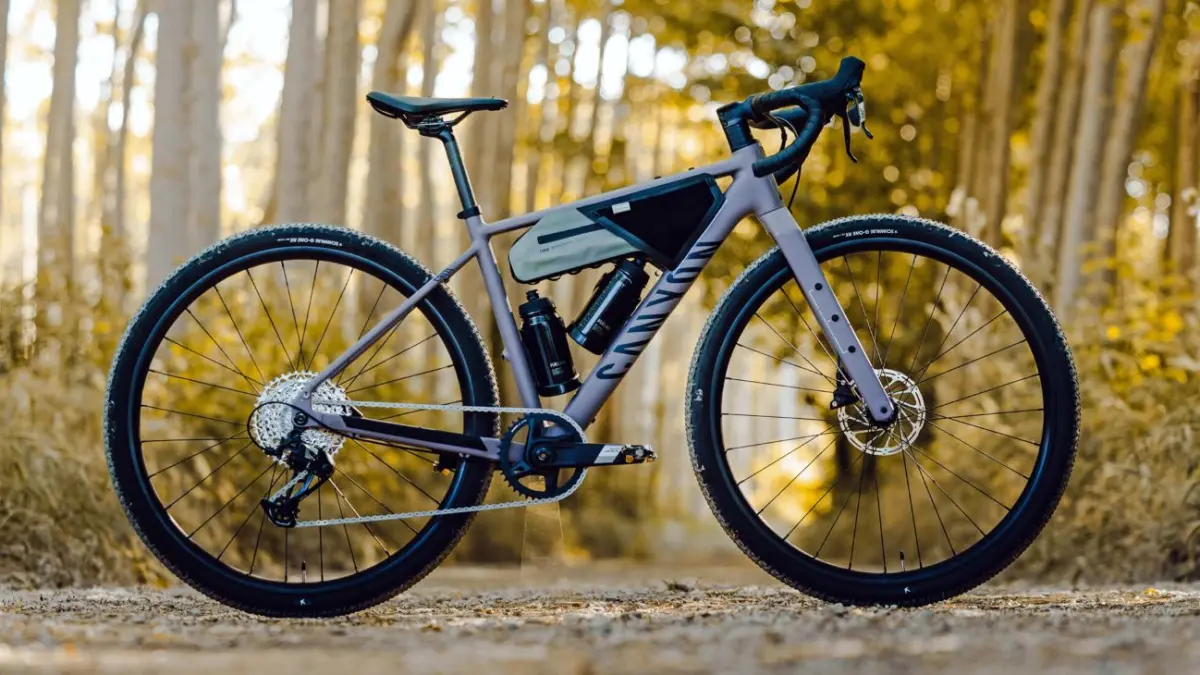 Sepeda gravel Canyon Grizl AL dibanderol dengan harga mulai Rp 26 jutaan. (BIKERUMOR)