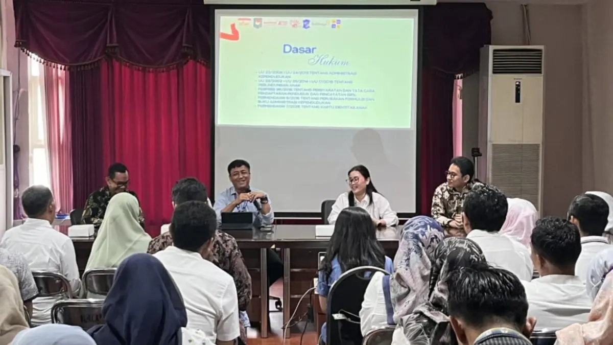 OJK Kediri menggelar kegiatan monitoring, evaluasi, dan capacity building bagi TPAKD dari 11 kabupaten/kota guna memperkuat inklusi dan literasi keuangan daerah.