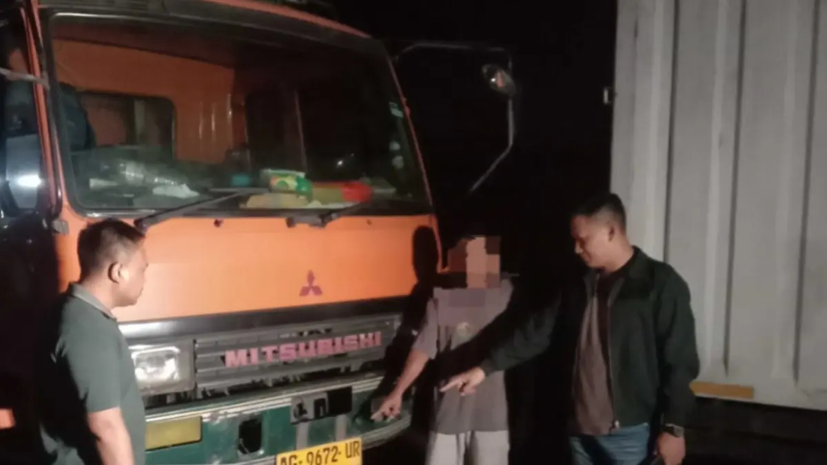 Sopir truk penabrak dua pelajar kakak beradik di depan Pasar Ngale akhirnya ditangkap Satlantas Polres Ngawi setelah 10 hari dalam pelarian. FOTO: ISTIMEWA