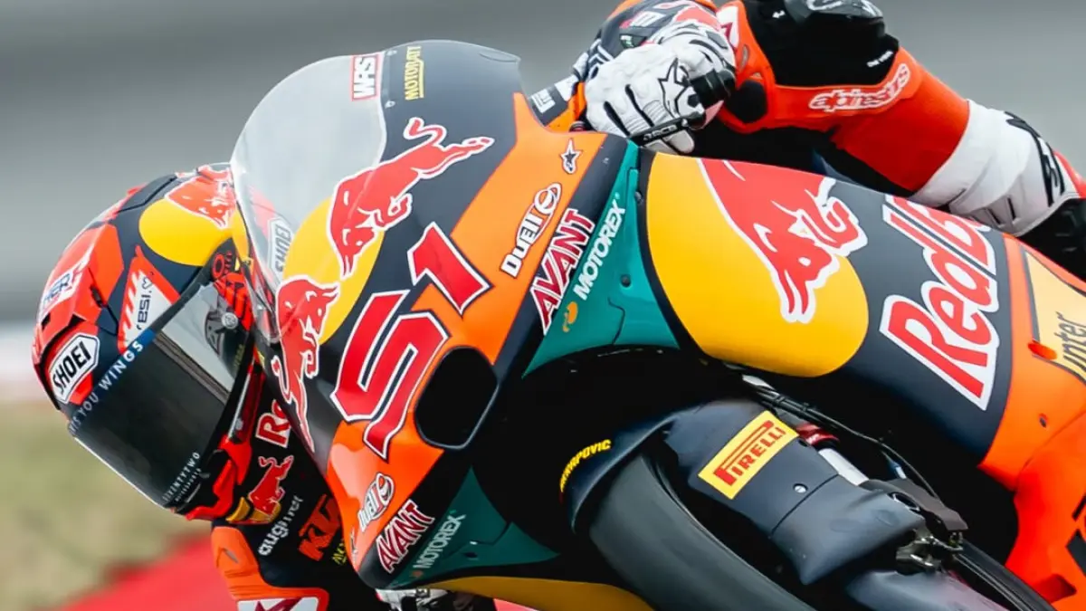 Brian Uriarte saat balapan. (KTM)