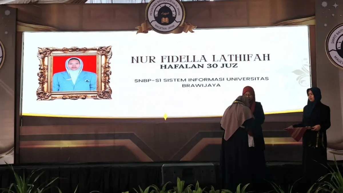 Pondok Pesantren Baitul Qur’an Al Jahra Magetan mewisuda 284 santri dari jenjang SMPIT dan MAIT dalam Haflah Takharruj Tahun Ajaran 2025/2026 yang digelar Sabtu (6/6).