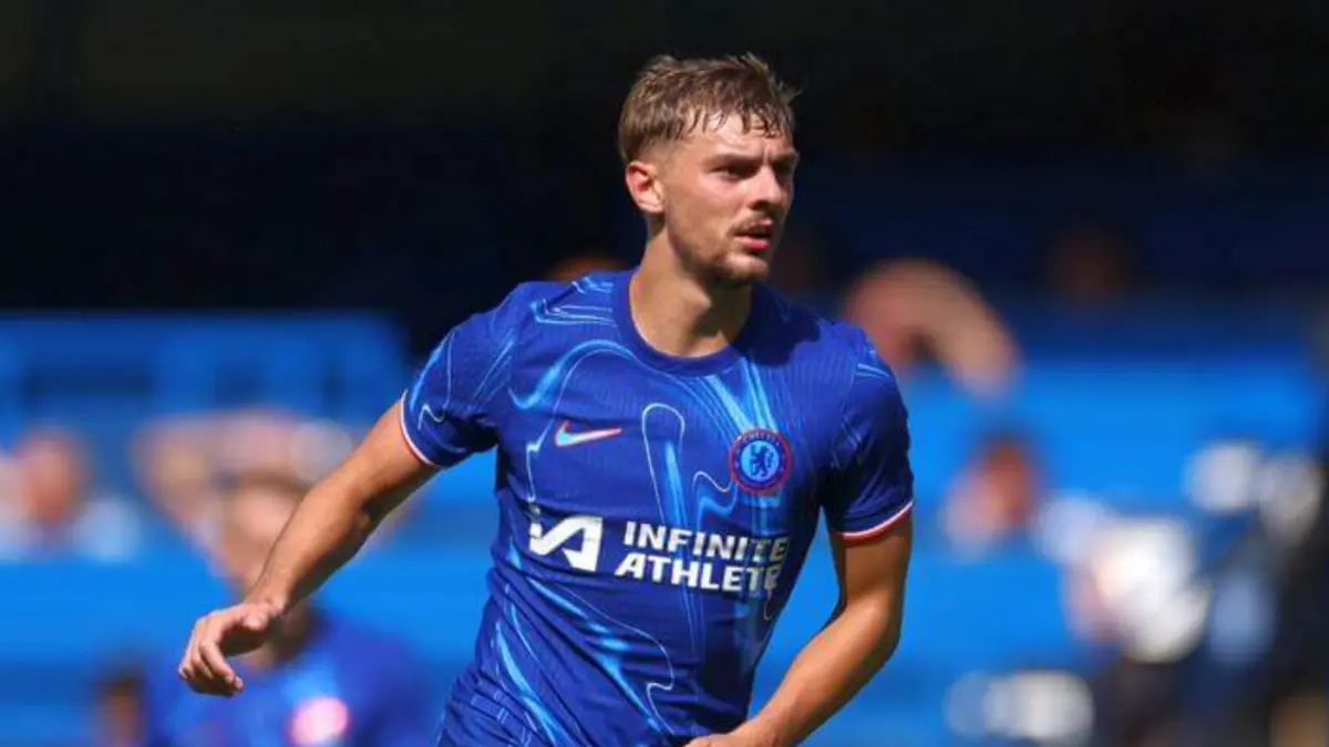 Gelandang Everton berkebangsaan Inggris, Kiernan Dewsbury-Hall, saat masih bergabung dengan Chelsea.