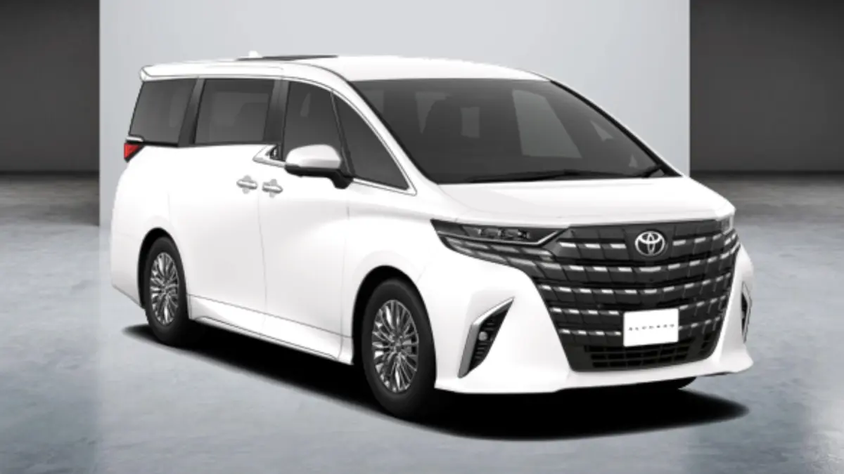 Toyota Alphard 2026 mendapatkan sejumlah pembaruan. (AUTODEAL)