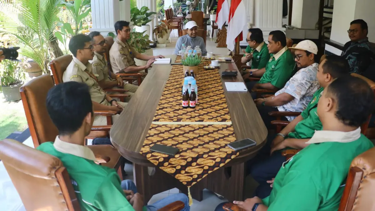 TINJU TURUN KE ALUN-ALUN: Pertina Kota Madiun akan menggelar Clash of Champions Open Tournament Piala Wali Kota Madiun 2026 di Alun-Alun Kota Madiun. DISKOMINFO KOTA MADIUN