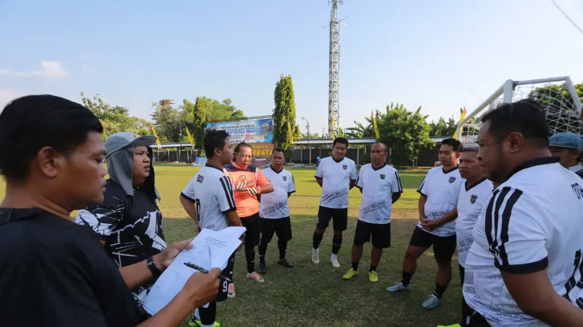 Berstatus juara Grup D yang tak terkalahkan, tim jurnalis Sparta Pena FC siap tampil habis-habisan dalam lanjutan Piala Kapolres Madiun 2026.