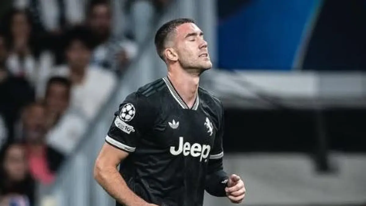 Dusan Vlahovic disebut mendapatkan penolakan dari tiga klub Spanyol. (Instagram @vlahovicdusan)