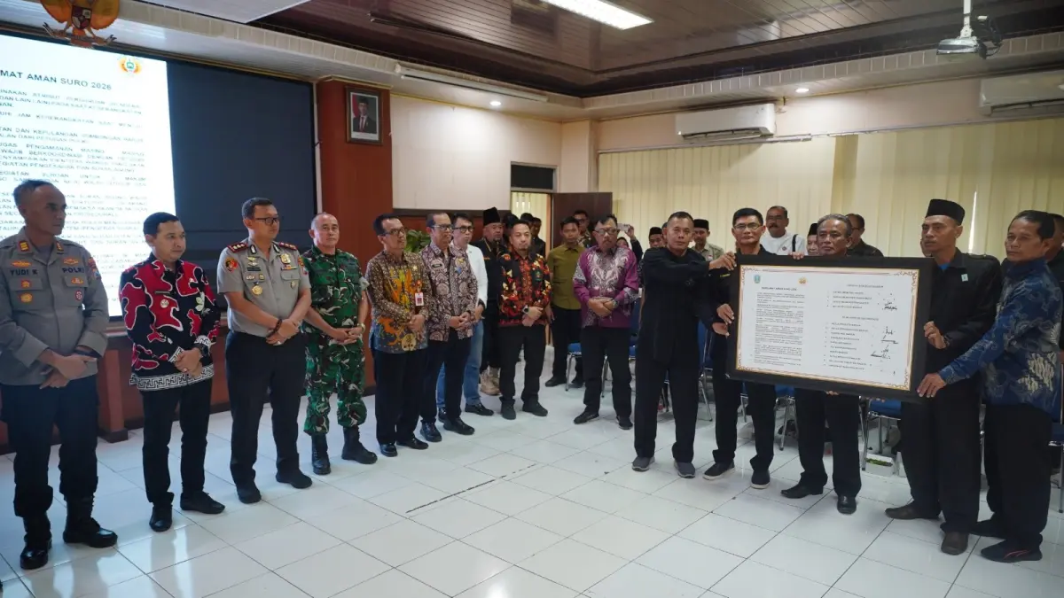 PERSIAPAN PENGAMANAN: Forkopimda Kota Madiun bersama perguruan pencak silat menggelar rapat koordinasi pengamanan Suroan dan Suran Agung. ERLITA HERMININGSIH/RADAR MADIUN