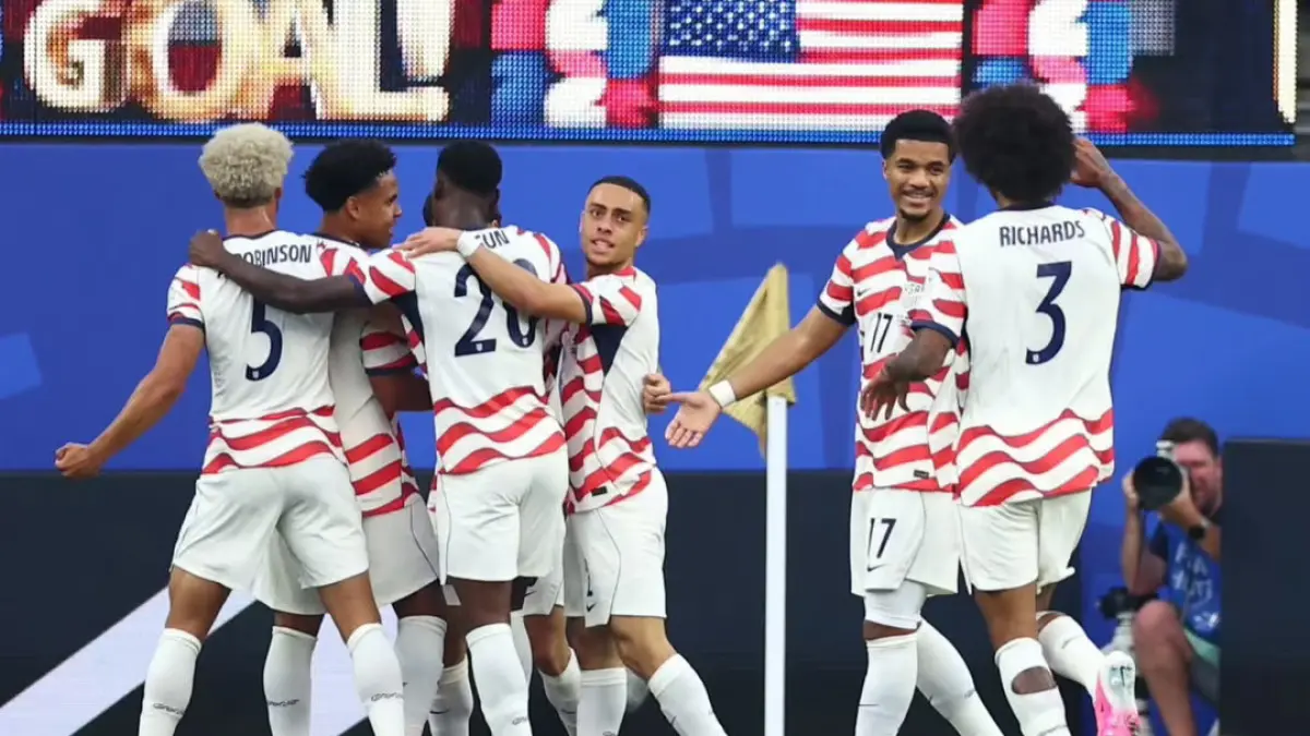 AS menang telak 4-1. (Instagram)