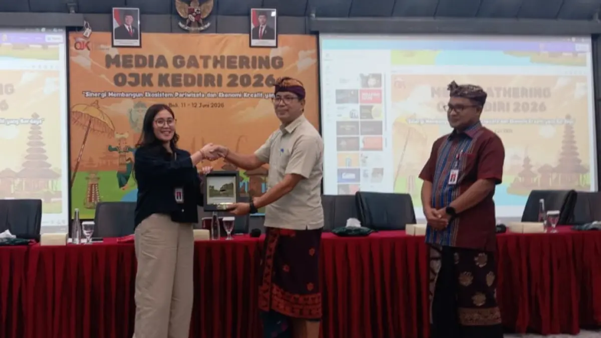 OJK Kediri menggelar Media Gathering 2026 di Bali guna memperkuat sinergi dengan media massa untuk membangun ekosistem pariwisata dan literasi keuangan.