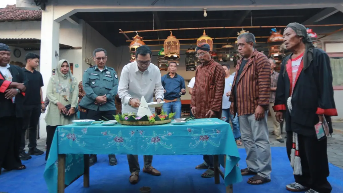 Tradisi jamasan perkutut diproyeksikan menjadi agenda budaya dan wisata tahunan yang lebih besar. BAGAS BIMANTARA/RADAR MADIUN