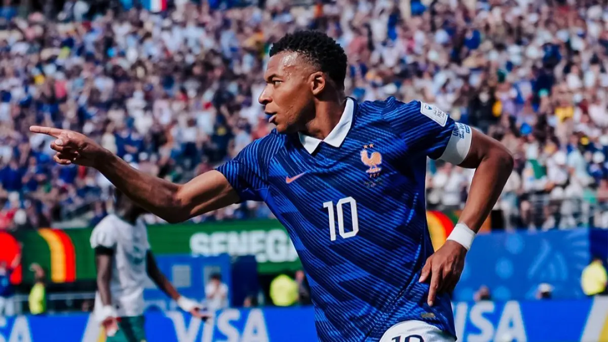 Mbappe cetak dua gol dini hari tadi. (Instagram)