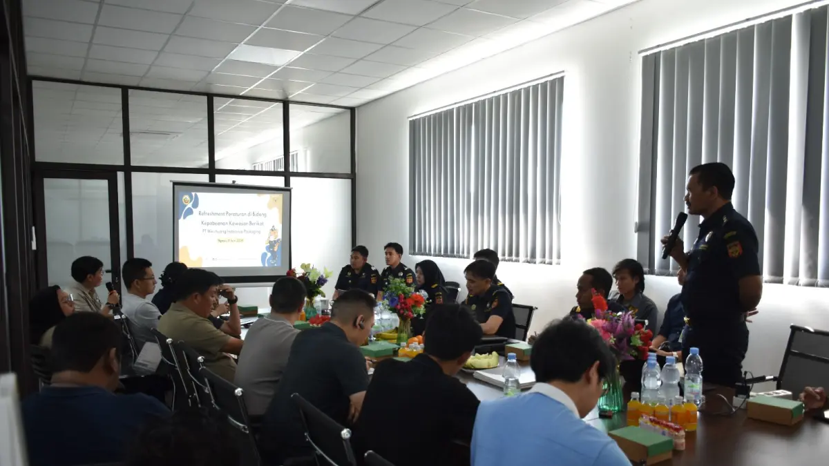 Bea Cukai Madiun menggelar refreshment dengan empat perusahaan baru di kawasan berikat.