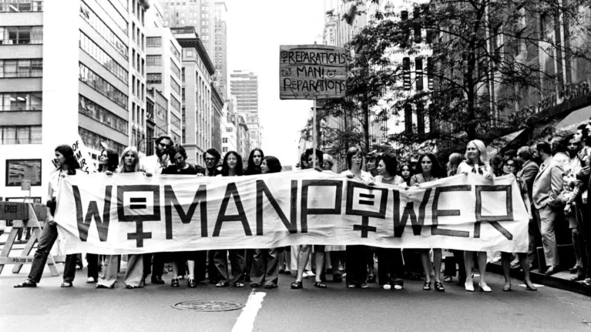 Pro dan Kontra Feminisme (Mizanstore Blog)