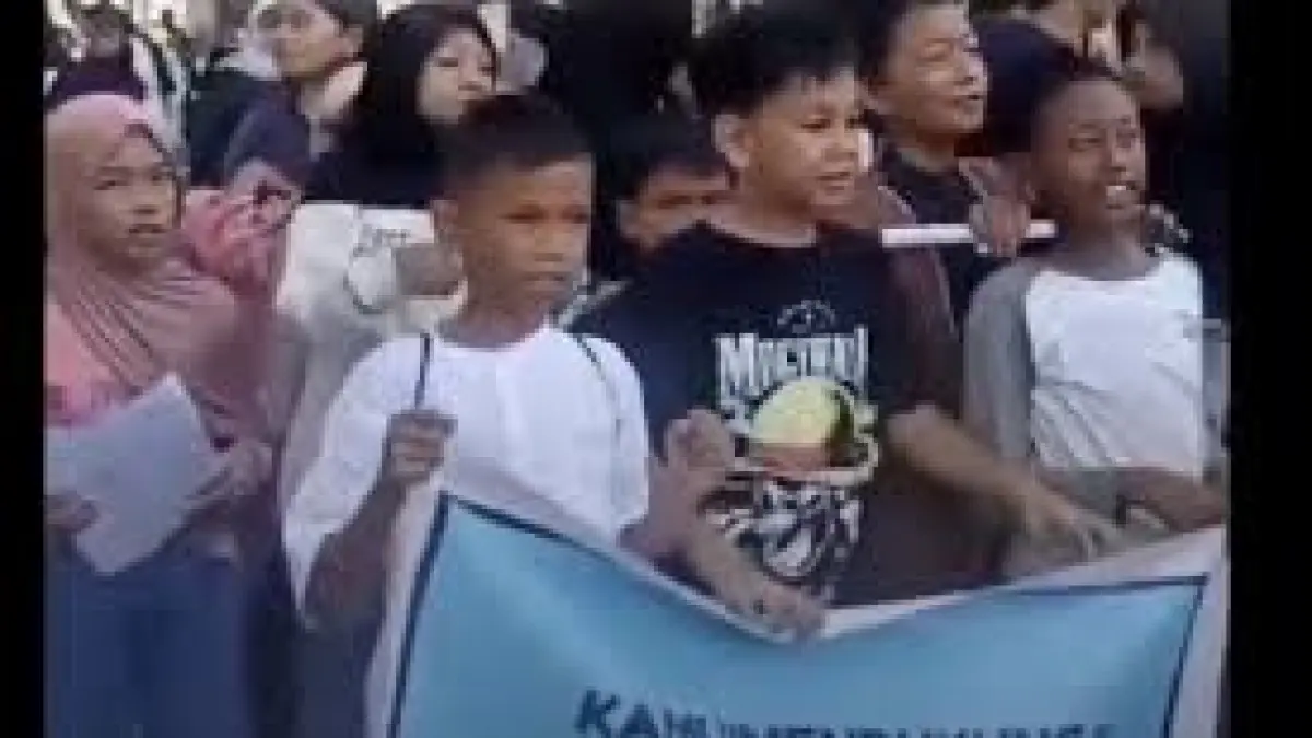 Aksi Nyata Demonstrasi Melibatkan Anak-Anak di Kota Batam (Melihat Indonesia)