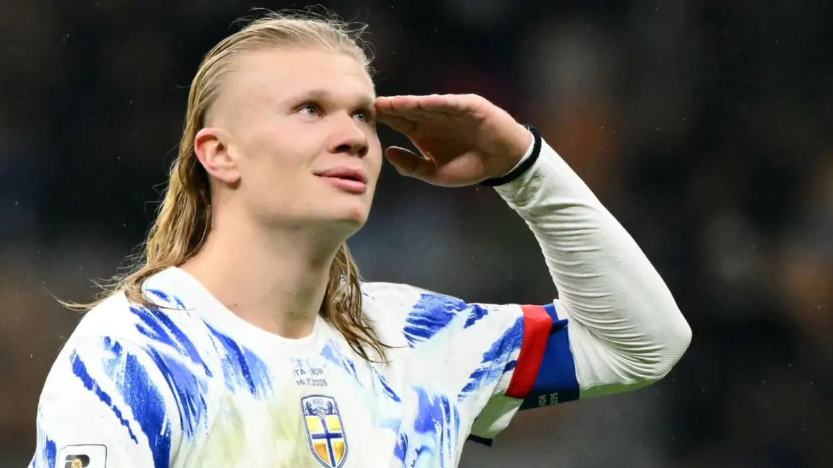 Penyerang Manchester City Erling Haaland (goal.com)