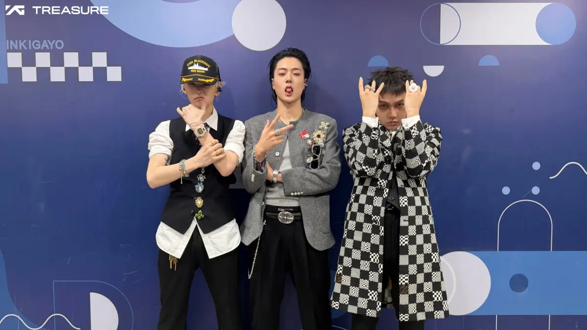 Rap Unit TREASURE (HYUNHAYO) setelah tampil di Inkigayo (Twitter)