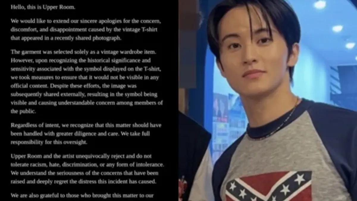 Surat permintaan maaf resmi agensi Upper Room (Kiri) & Mark Lee saat sedang mengenakan kaus bergambar Confederate Flag (Kanan)