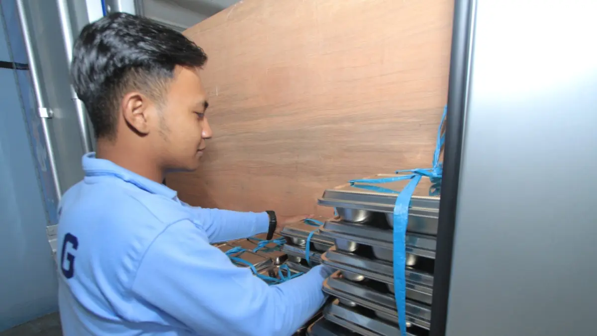 Sebagian besar pekerja di dapur Program Makan Bergizi Gratis (SPPG) di Kabupaten Magetan telah didaftarkan sebagai peserta BPJS Ketenagakerjaan, sementara enam SPPG lainnya masih dalam proses. DOK RADAR MAGETAN