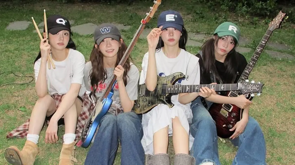 QWER resmi tampil di main stage Pentaport Rock Festival 2026