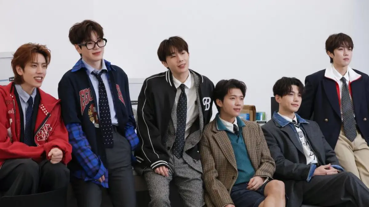 INFINITE resmi mengumumkan fan meeting tour 2026 "INFINITE Rally V" yang akan dimulai di Incheon sebelum berlanjut ke Makau, Taipei, dan Tokyo. (Soompi)